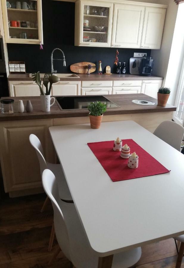 Apartman Oasis Žilina Exteriör bild